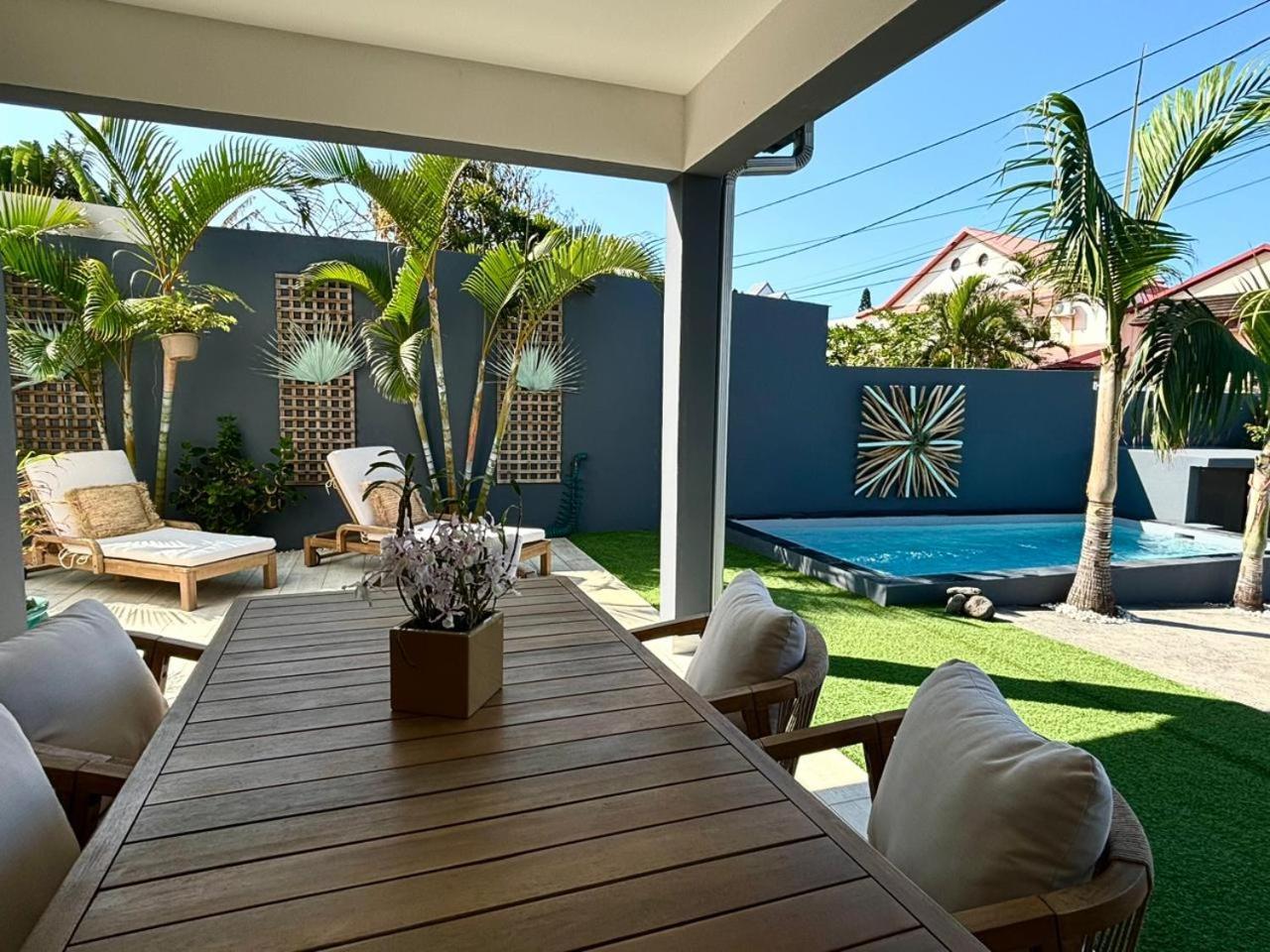 סן-פייר Lestipecheur Fr Villa Grise Avec Piscine Bord De Mer מראה חיצוני תמונה